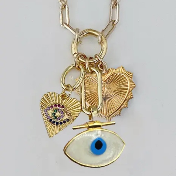 Jewelry - Charm necklace